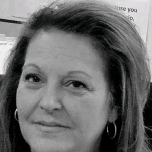 Meet your Posher, Lorri